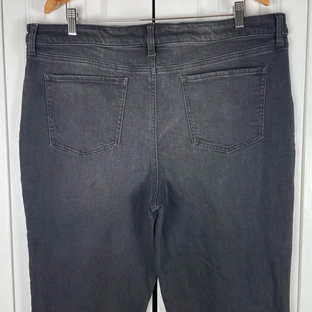 SO High Rise Straight Leg Cropped Jeans Women’s Plus Size 20 | 38W Black Grunge - Picture 6 of 13